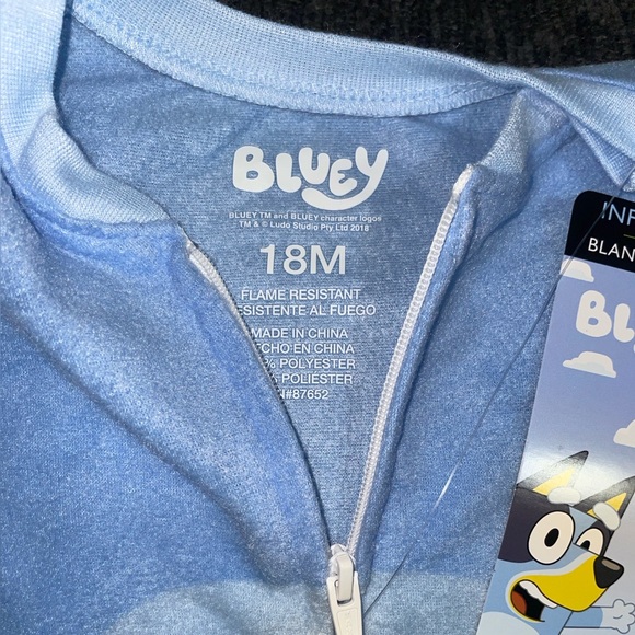 BLUEY Disney Pajamas Baby Boy Girl Size 18 Months One Piece Sleeper - Picture 3 of 6